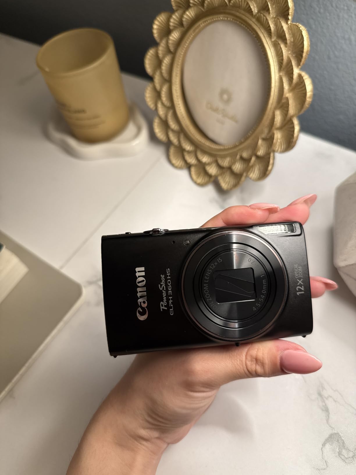 Canon Powershot IXY 650 / ELPH 360 20.2MP Point and Shoot Digital